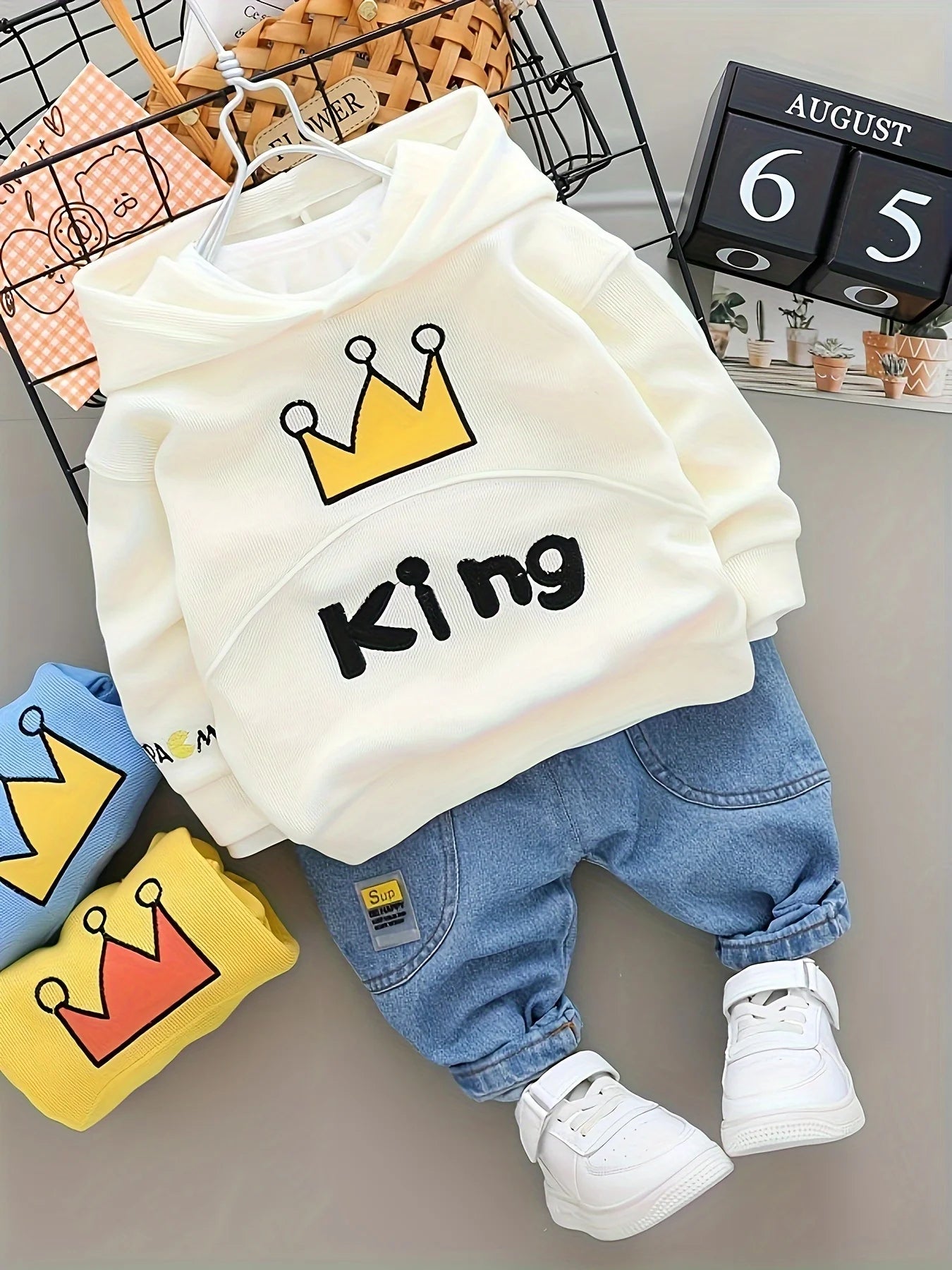 Boys' and girls' spring and autumn new fashion trend crown hooded long sleeve sweater boys' and girls' jeans two piece set