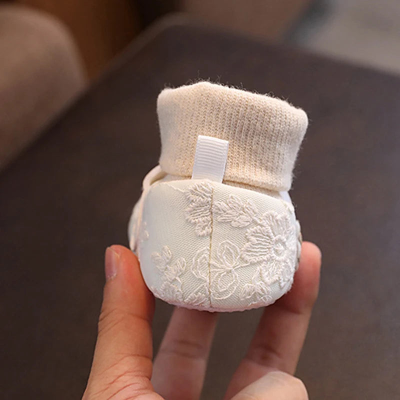 Cute Baby Boy Slip-On Sneakers with Animal Print Design Lightweight Soft Sole Shoes for Infant Toddler Outdoor Walks