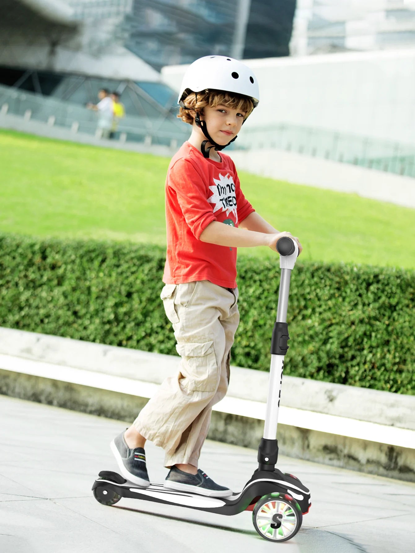 Sejoy Kid Kick Scooter Three Wheel with LED Flashing 3-in-1 Lightweight Children's Foot Scooters Height Adjustable