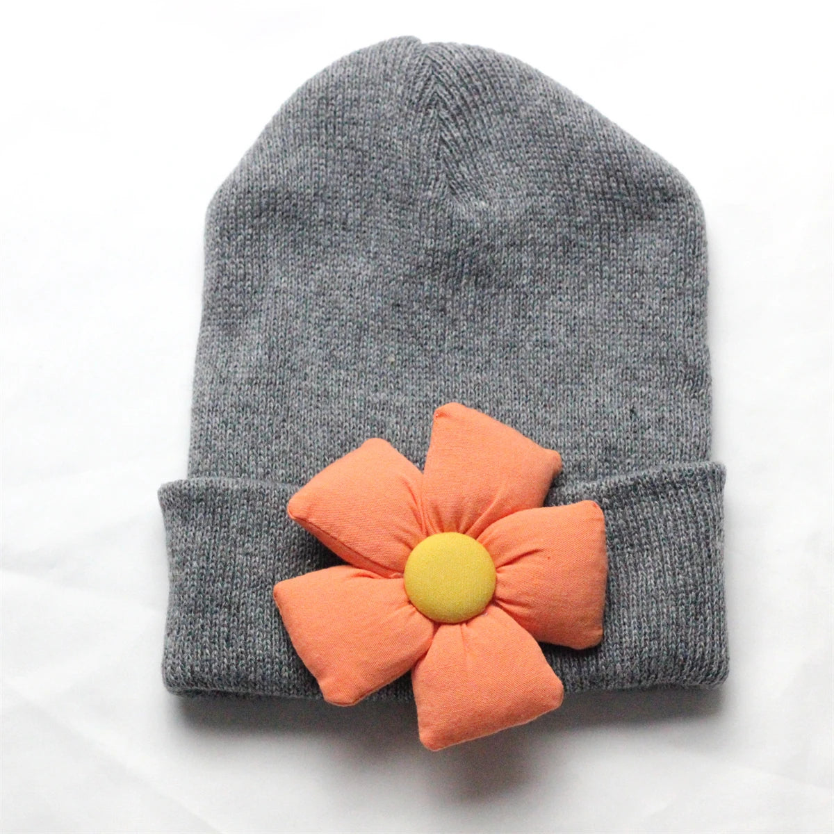 Flower Winter Knitted Hat for Baby Girl Hair Accessories Newborn Cute Winter Crochet Beanie with Fabric Sun Flower Infant Bonnet