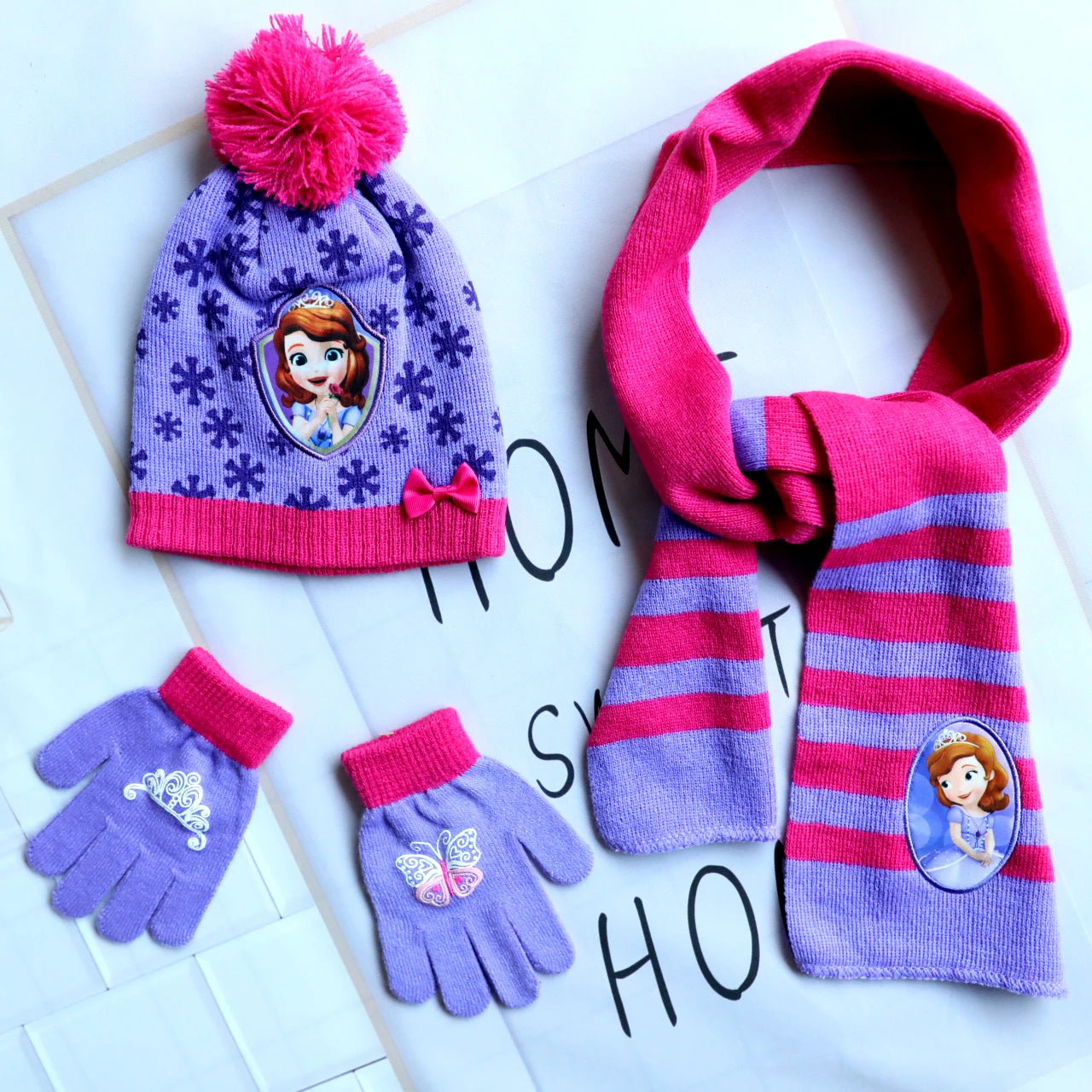 Disney New Autumn and Winter Cute Children Mickey Minnie Mouse Cartoon Scarf Hat Glove three-piece Warm Boy Girl Child hat